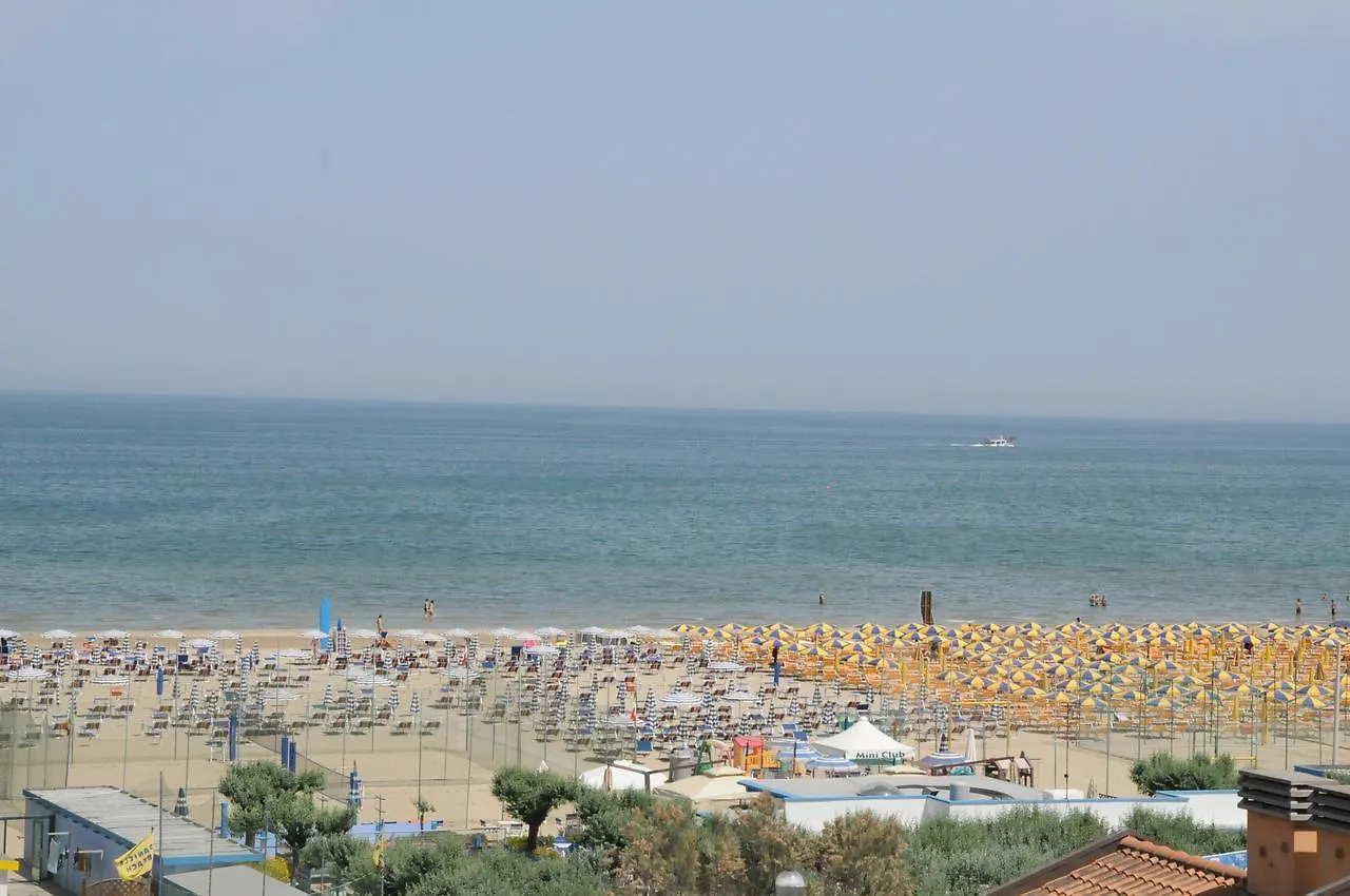 Hotel La Falena チェルヴィア 3*,  イタリア
