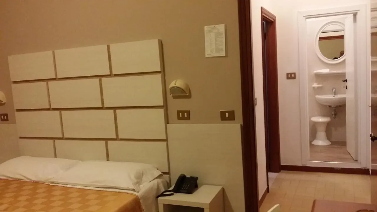 ***  Hotel La Falena Cervia Italien