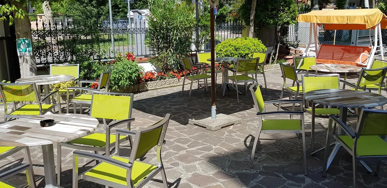 Hotel La Falena Cervia 3*,  Italien